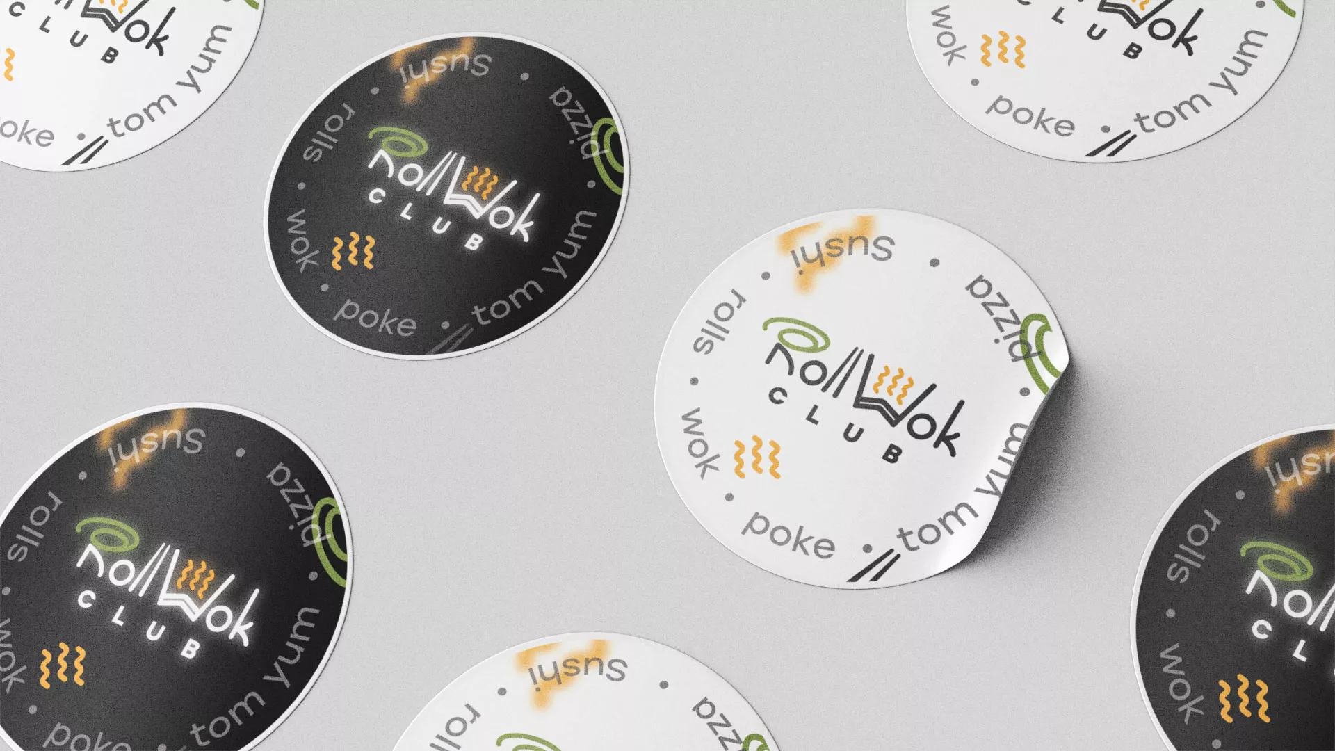 Разработка наклеек для суши-бара «Roll Wok Club» в Новочеркасске